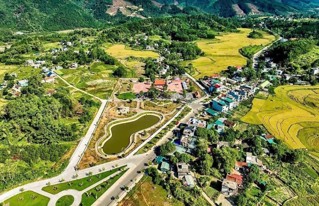 Di tích lịch sử văn hoá Đình Lục Nà